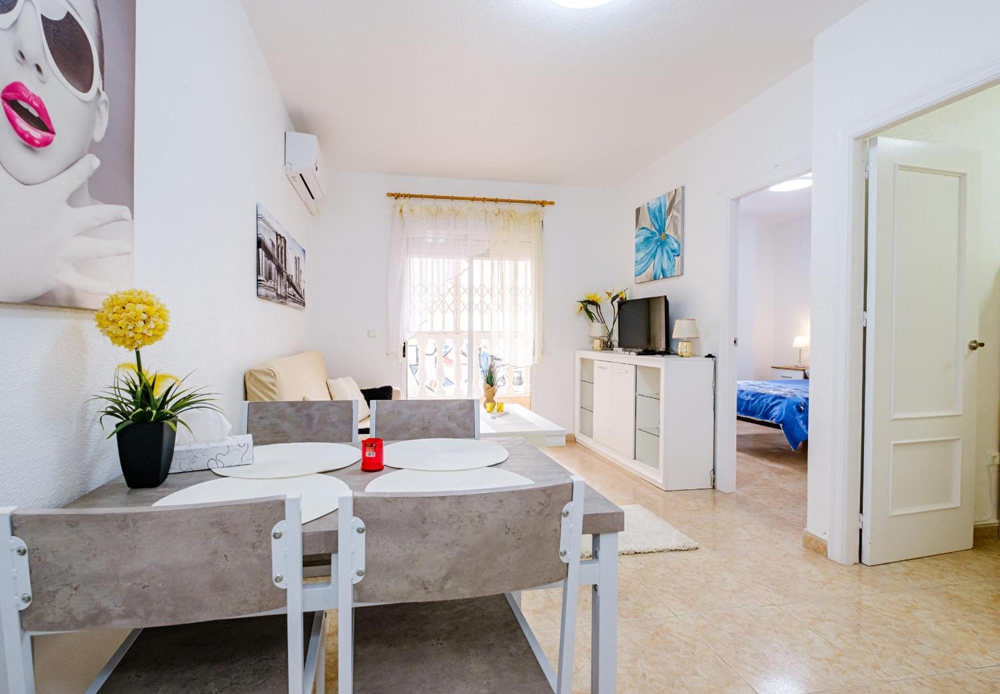 Catherine Bilbao Torrevieja Ngoại thất bức ảnh